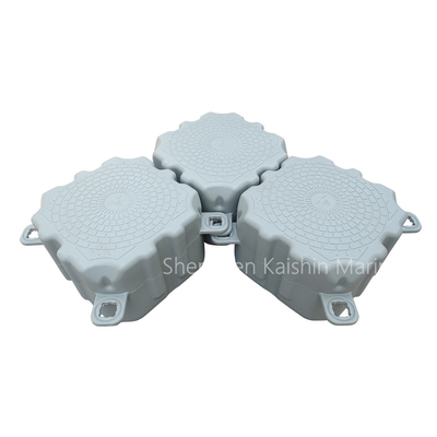 ท่าเรือลอยน้ำ HDPE สีน้ำเงิน ยืดหยุ่น พร้อมโบลต์ ติดตั้งง่าย สำหรับการเทียบเรือที่รวดเร็วและง่ายดาย