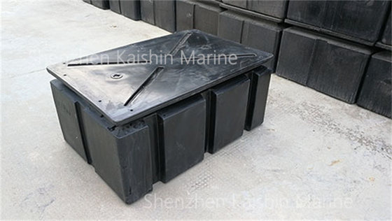 ทุ่นลอย LLDPE ที่ปรับแต่งได้สำหรับใช้กับท่าเรือลอยน้ำ ท่าเรือยอชท์ สะพานโป๊ะลอยน้ำ