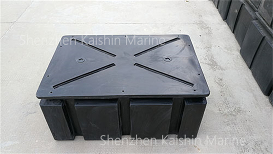 ทุ่นลอยน้ำ LLDPE สีดำ เป็นมิตรต่อสิ่งแวดล้อม สำหรับท่าเรือ ยอชท์ เรือ และท่าเทียบเรือ